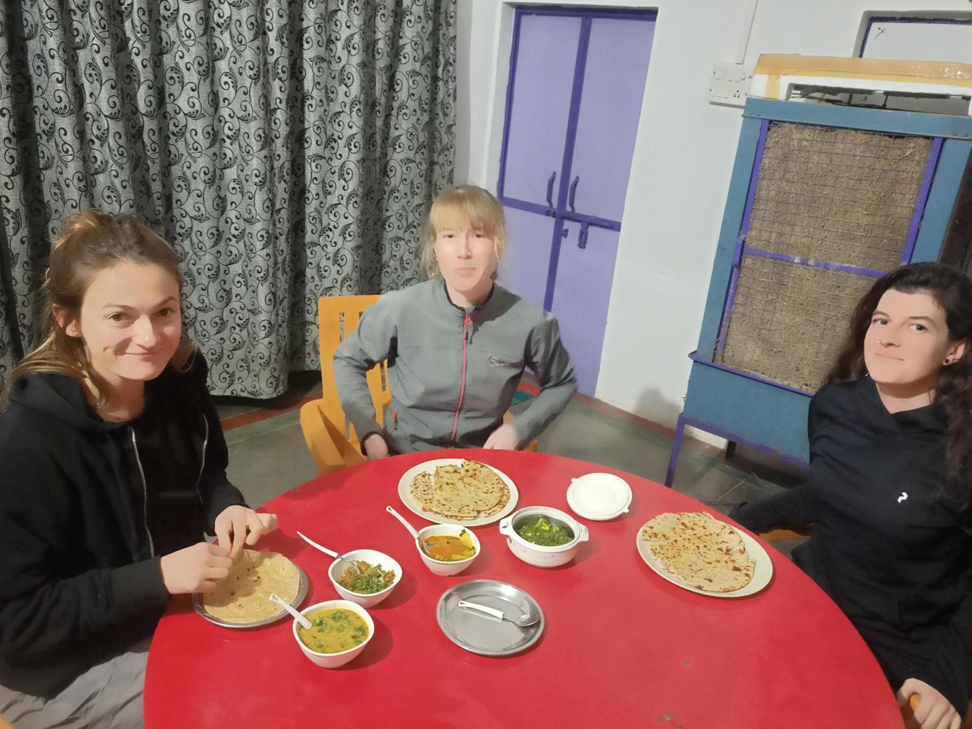 Holiday Home Stay Khajurāho Dış mekan fotoğraf